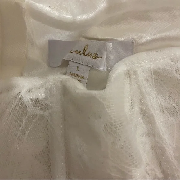 NWOT Lulus Luxe Elegance White Lace Embroidered Rhinestone Strapless Maxi Dress - Picture 14 of 17